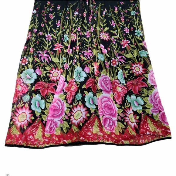 Lola P. Chiffon Shift Colorful Floral C
Black Dress Embellished Neck Pullover XL - Picture 9 of 16